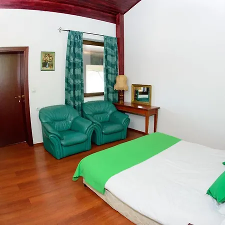 木屋 Self Catering Kulina