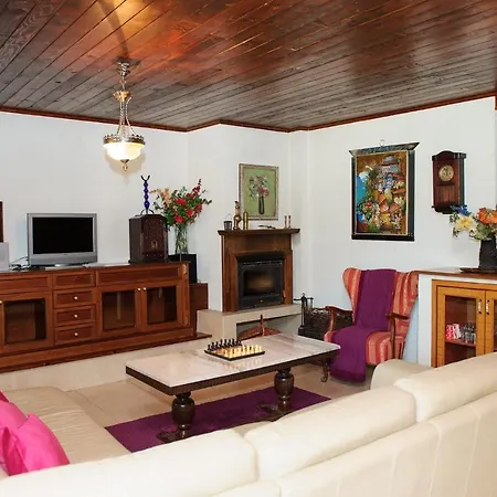 Self Catering Kulina Chalet